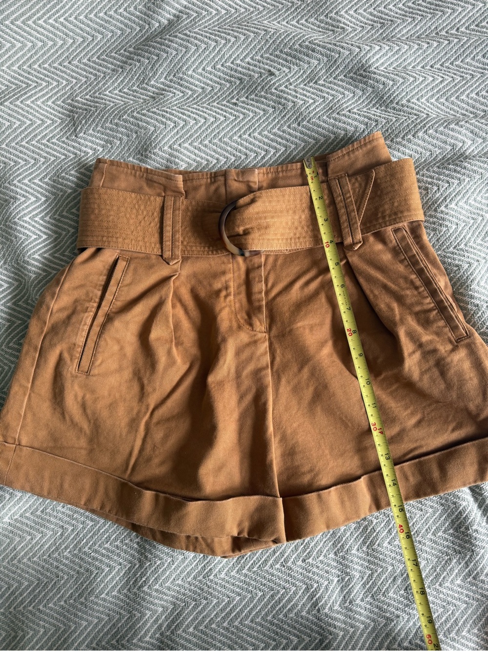 Sezane | rome shorts in caramel - Picture 7 of 7